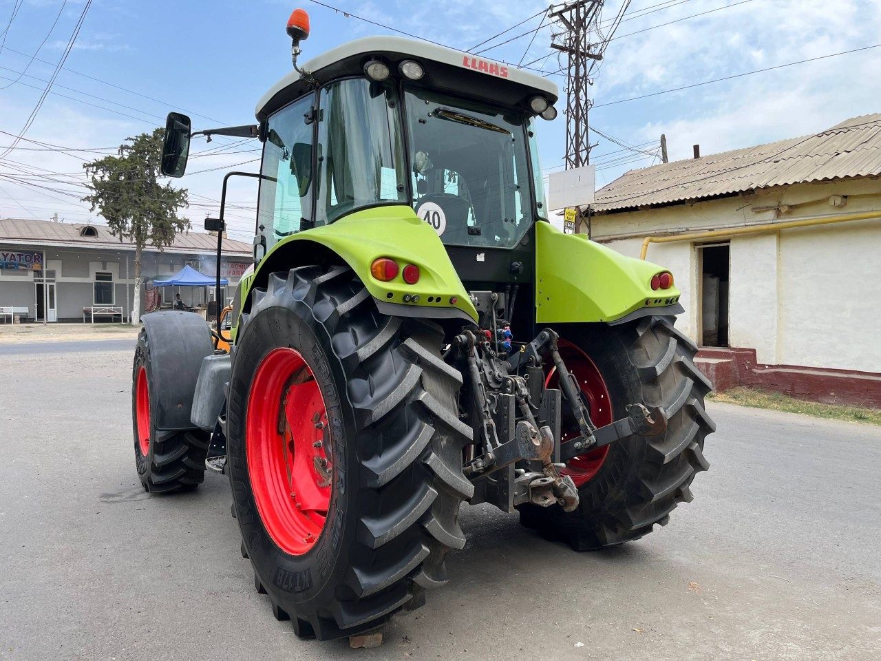 traktor class aryon traktir sotiladi 2015 yil