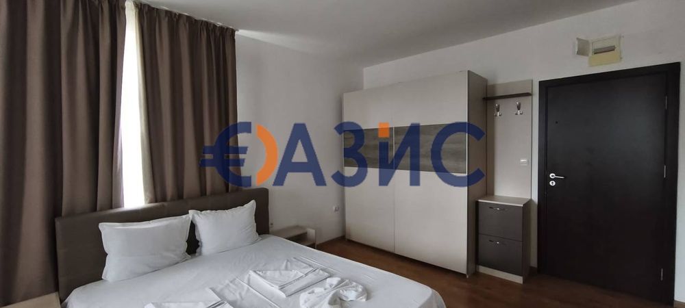 Продава се Едностаен апартамент в к.к. Слънчев бряг - 83 кв.м за 1141 €/кв.м - Снимка #4