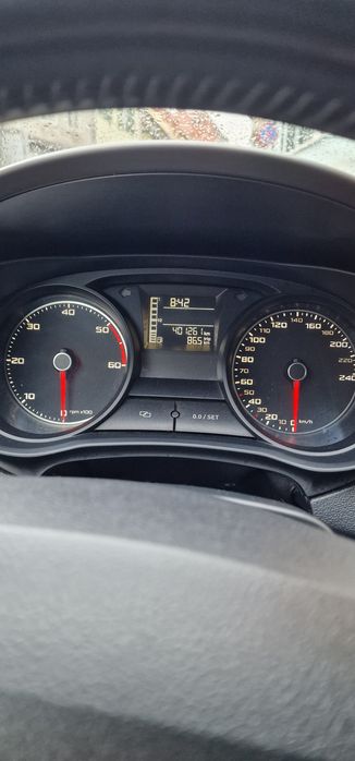 Seat Ibiza colant activ Uber