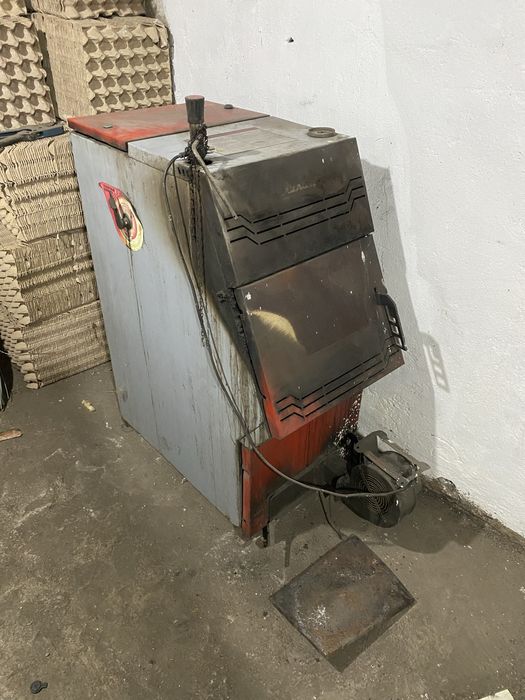 Продам небольшой котел длительного горения