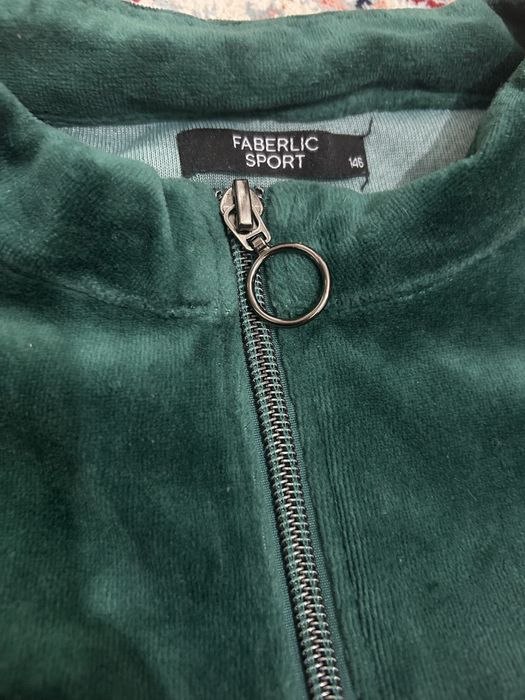 Одежда для девочки 9-10-11 лет