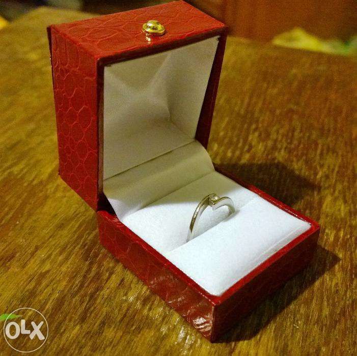 inel logodna aur alb diamant nou 14k 2gr cu briliant 0.11k certificat
