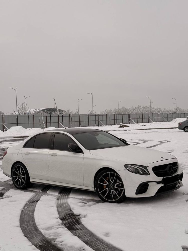 Mersedes Benz w213 e200