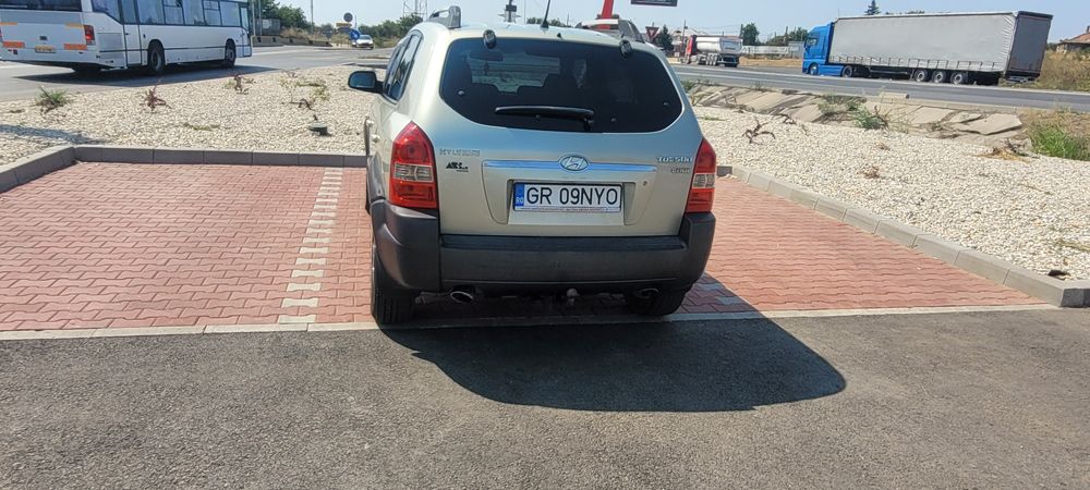Hyundai Tucson ,An 2005 ,2.0cm3 .3400Euro negociabil