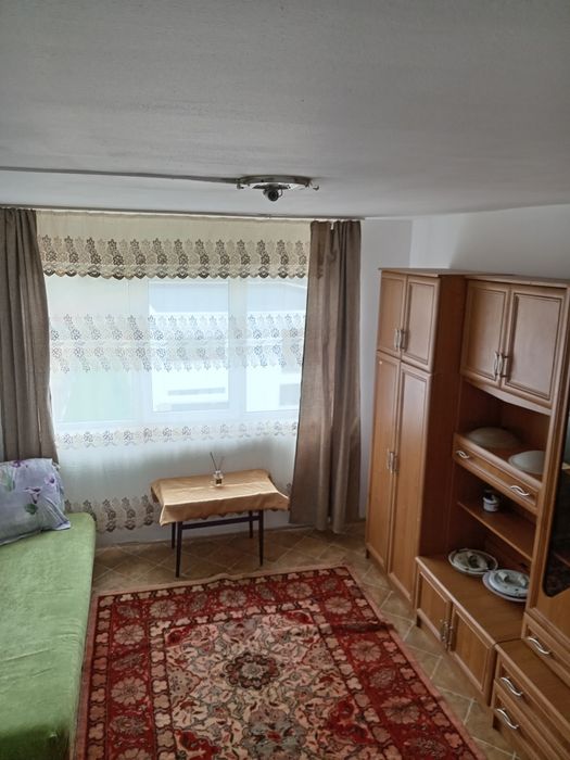 Dau în chirie apartament 2 camere