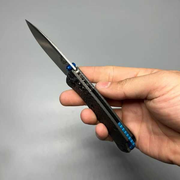 BENCHMADE Mini Bugout, AXIS, Drop-point, Fibră de carbon 533-3