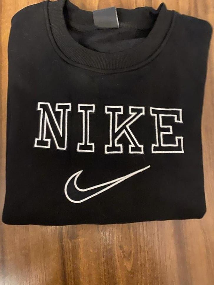 Pulover Nike, mărimea M