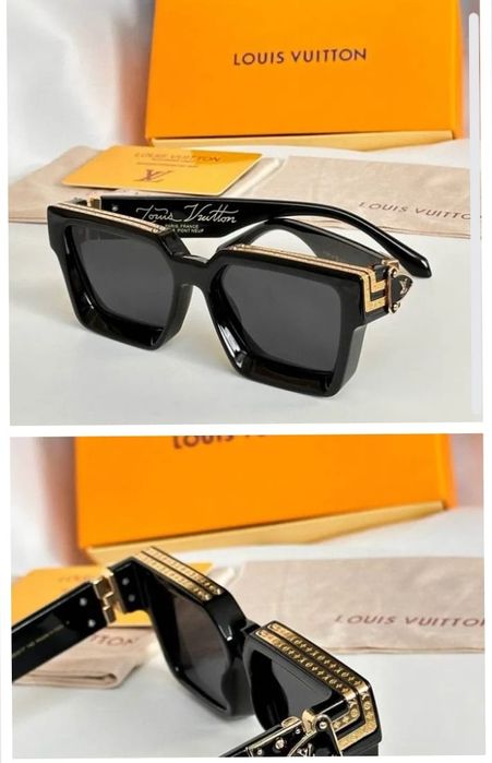 Ochelari de soare noi