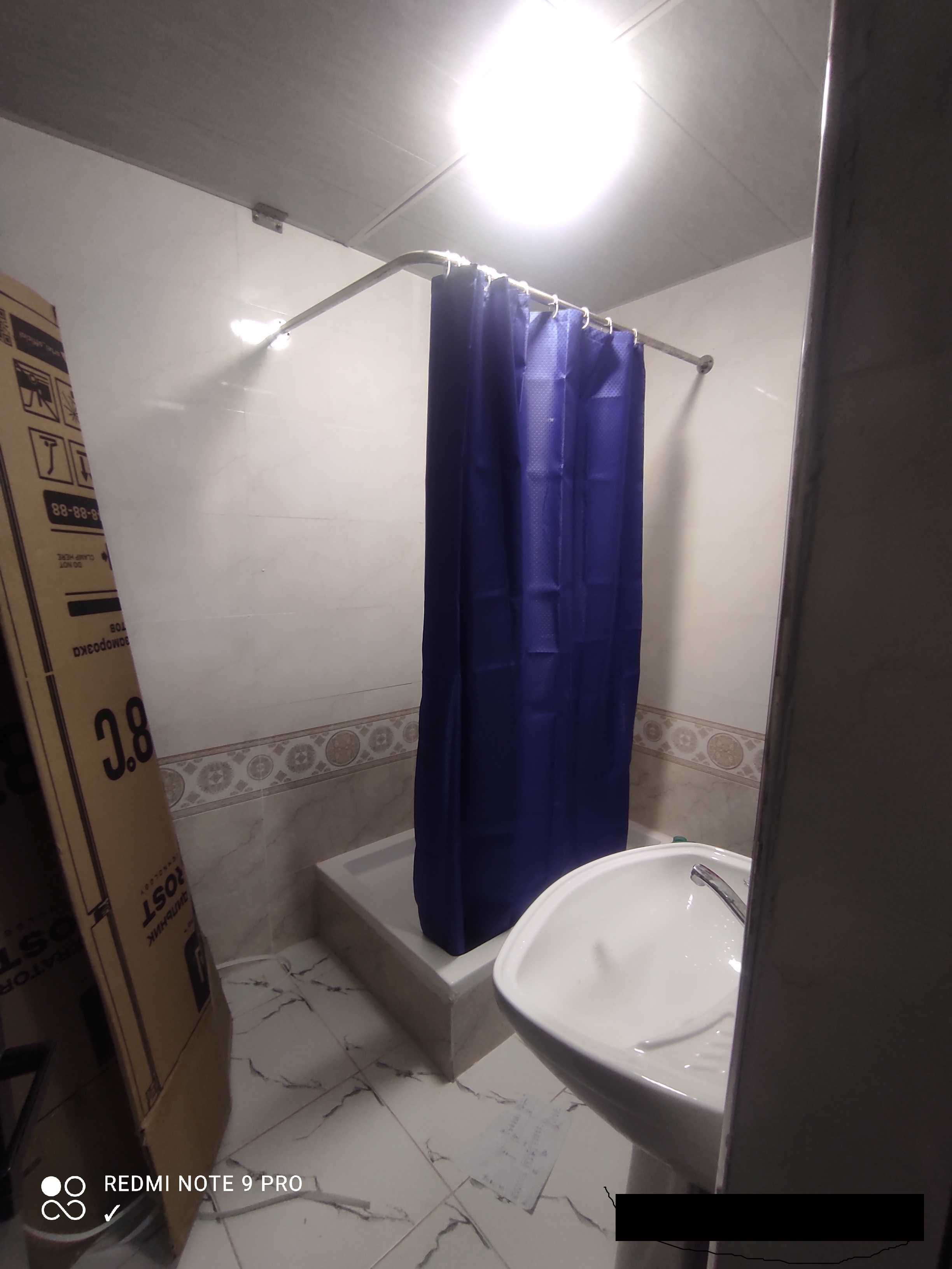 Qarshi shaxardan ijaraga uy. BAXTLI OILA to'yxonasi yoni, markaz joy
