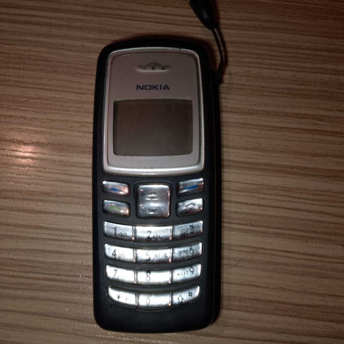 telefon nokia 2100