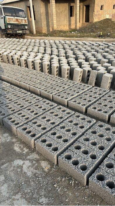 Шлакоблок строительный