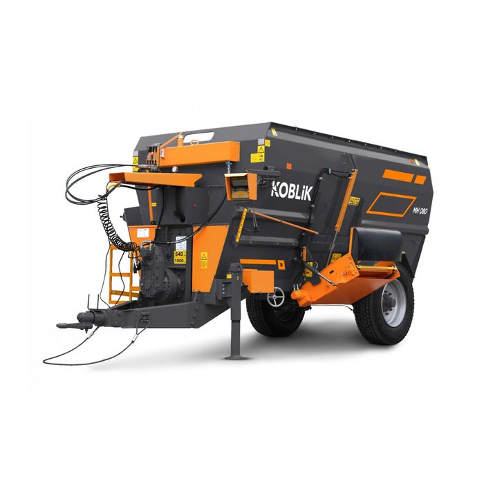 кормораздатчик восьми-кубовый