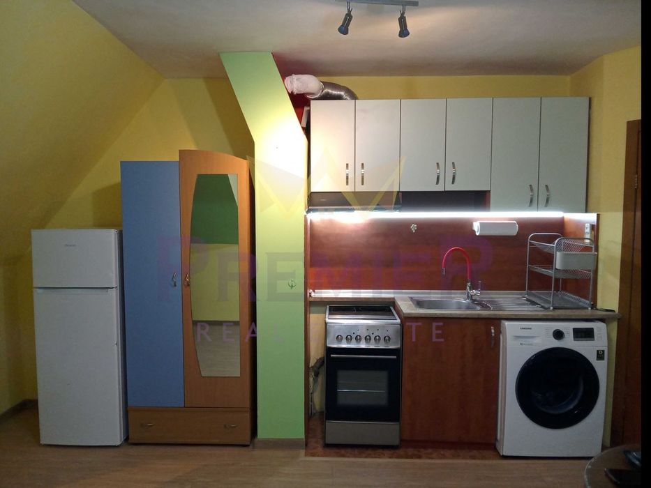 Дава се под наем Двустаен апартамент в Варна, Левски - 53 кв.м за 510 € - Снимка #3