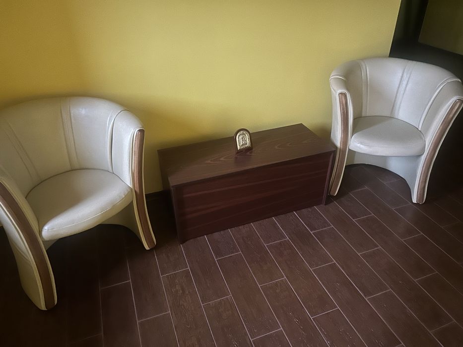 Vand canapea sezut 3-2-1, plus doua fotolii