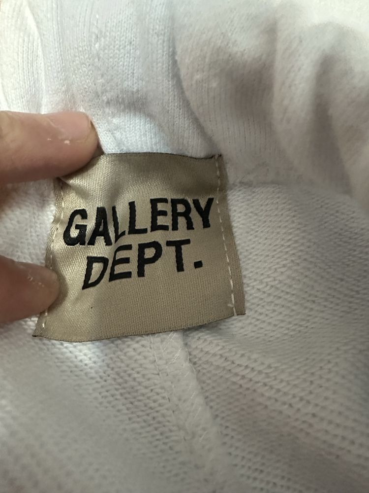 gallery dept долнище