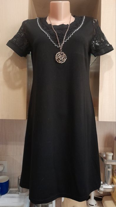 Платья женские фирма