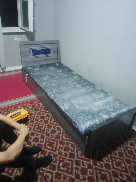 Masalan Divan sotiladi