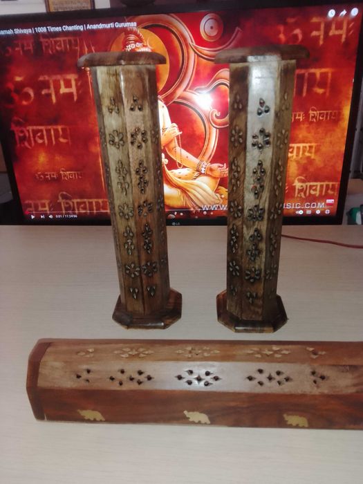 Suport betisoare parfumate lemn tec