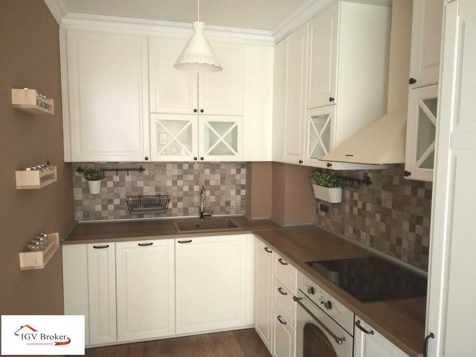 Дава се под наем Двустаен апартамент в София, Люлин 2 - 78 кв.м за 612 € - Снимка #2