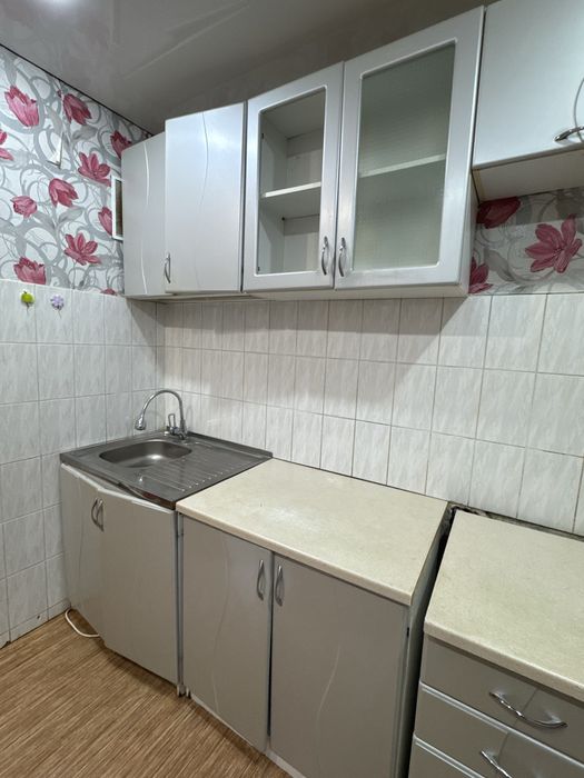 Продам кухню за символическую цену