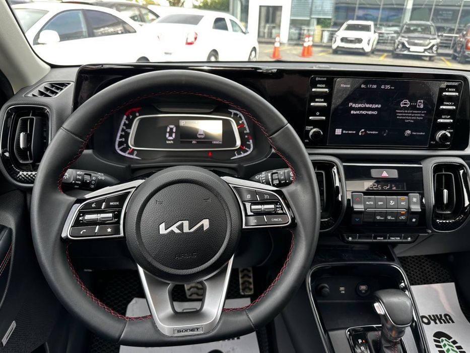 Kia Sonet prestige full