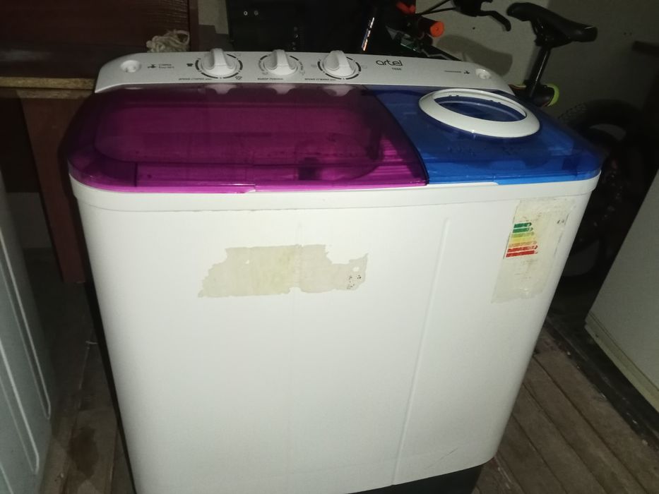 Продается полуавтомат артел 6кг стиральная машина