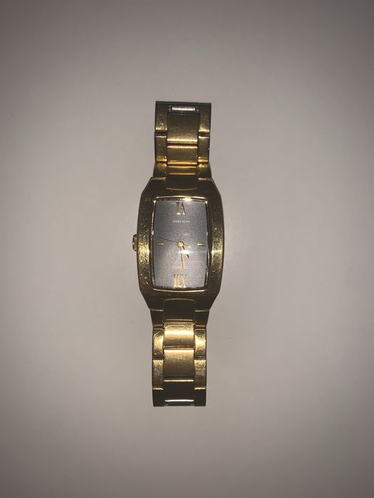 золотые наручные часы Casio MTP-1199.