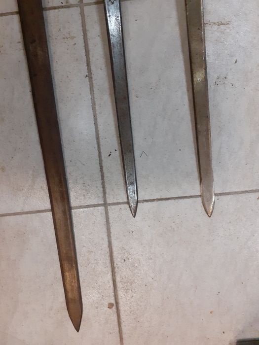 Няколко средновековни меча Толедо,меч,сабя,рапира,шпага