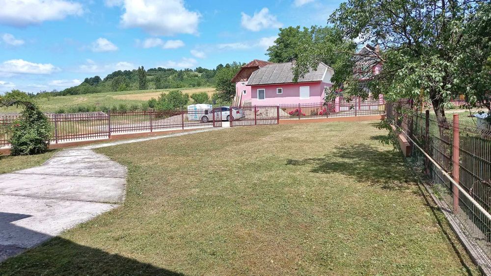 Vând casă 163mp în Ciolt, Maramureș, teren 750mp