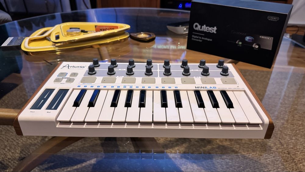 MIDI Controller Arturia MINILAB