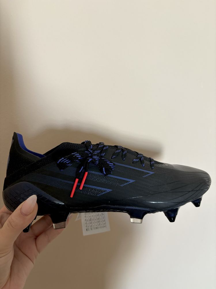 Adidas футболни бутонки