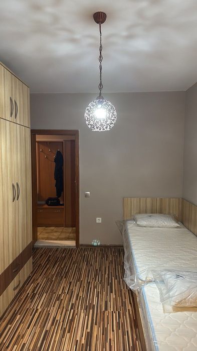 Тристаен апартамент .