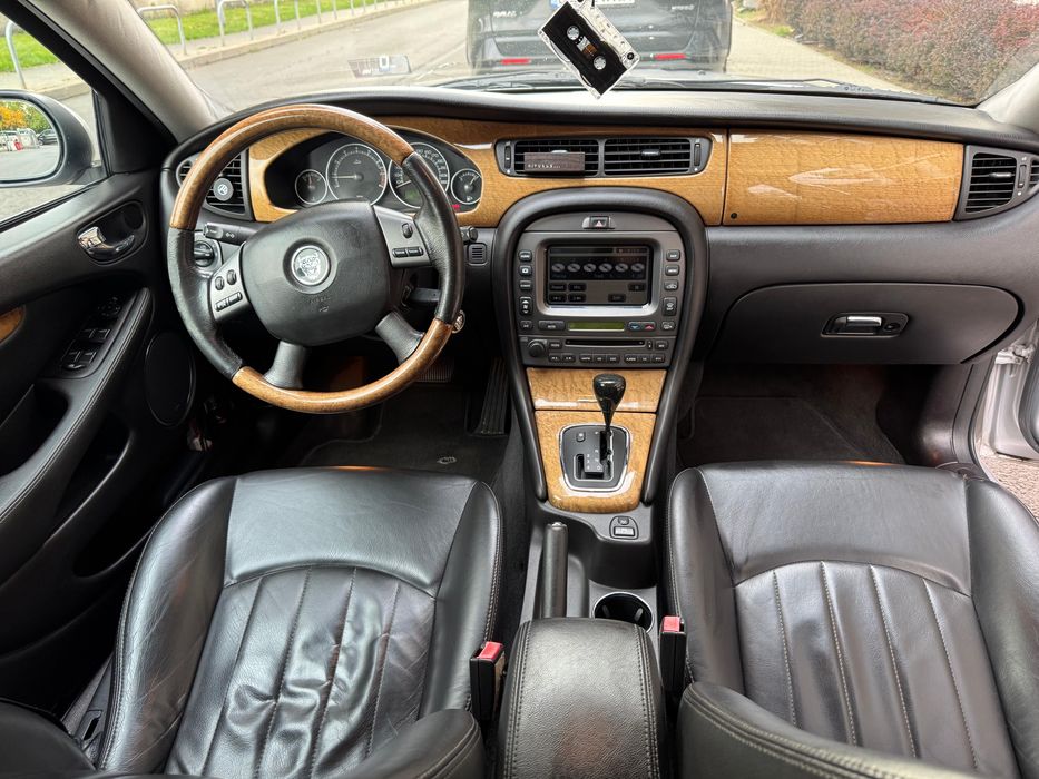 Jaguar X-Type 2.5 EXECUTIVE V6 Benzină Automat 4x4 – 2006 – 150.000 km