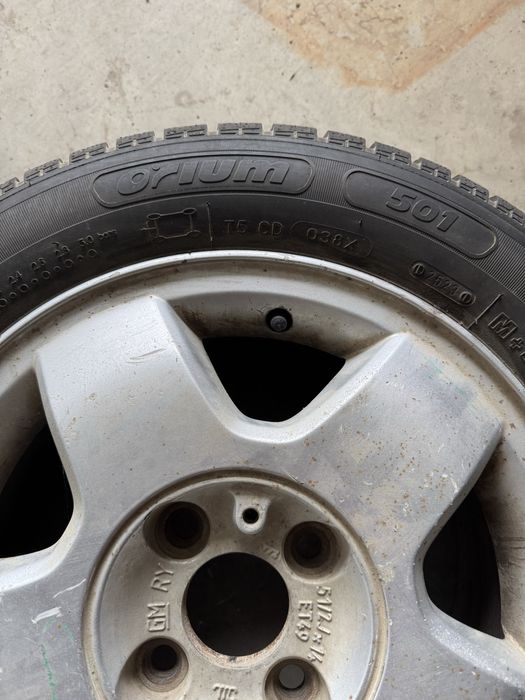 4 Anvelope M/S 2 uzate doar o luna, si foua purin mai uzate