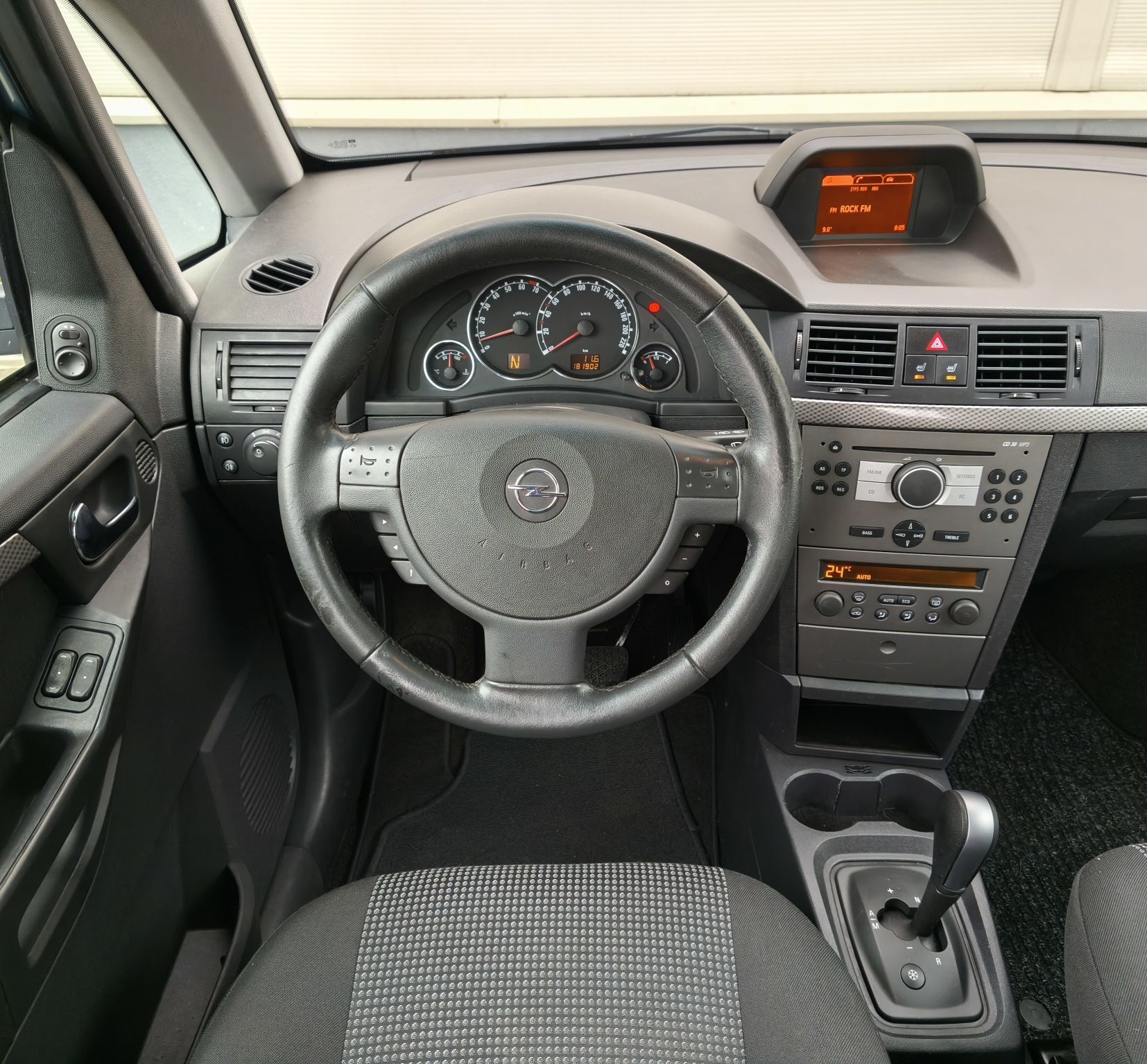 Opel Meriva Benzina 1.6 105 CP ExtraDotari- Cutie automata Easytronic