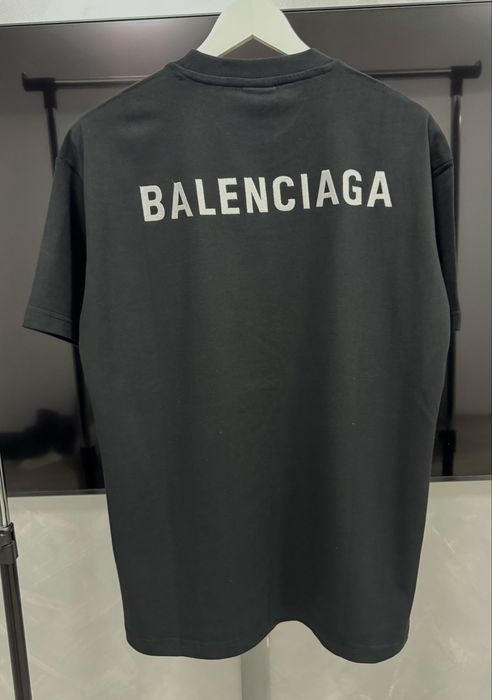 Tricou Balenciaga
