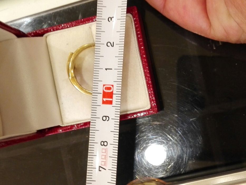 Vand inel superb din aur cu diamante 0,45ct