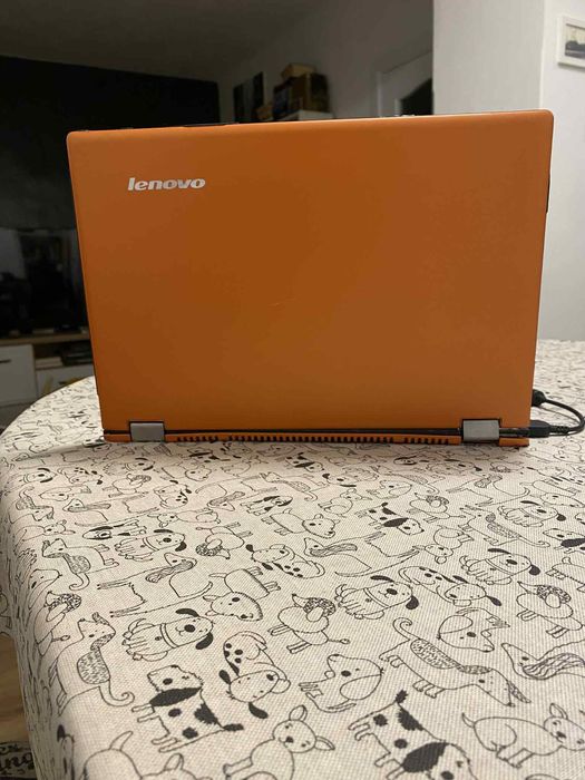 лаптоп Lenovo Yoga 2