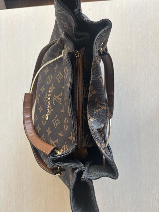 Дамска чанта Louis Vuitton