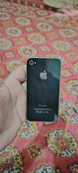 iPhone 4 айфон_4 оригинальный
