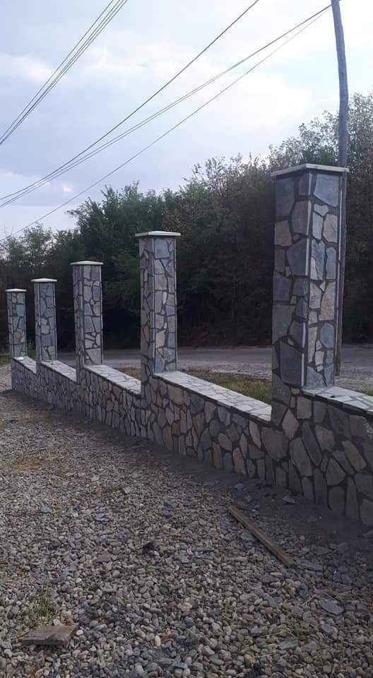 Vând piatra și montez oriunde în tara