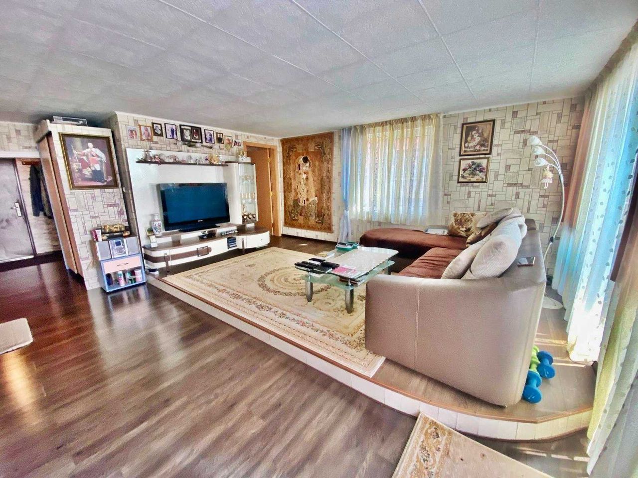 Продава се Тристаен апартамент в Свети Влас - 100 кв.м за 850 €/кв.м - Снимка #1