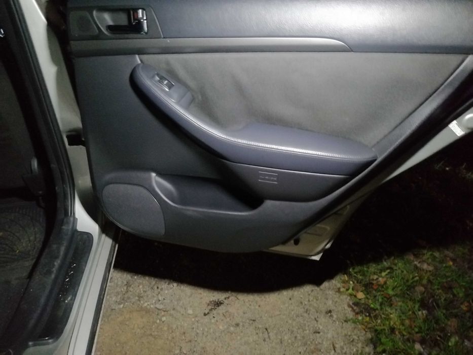 Toyota avensis на части