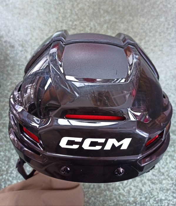 Cască hockey CCM Tacks 70. (NOUĂ)
