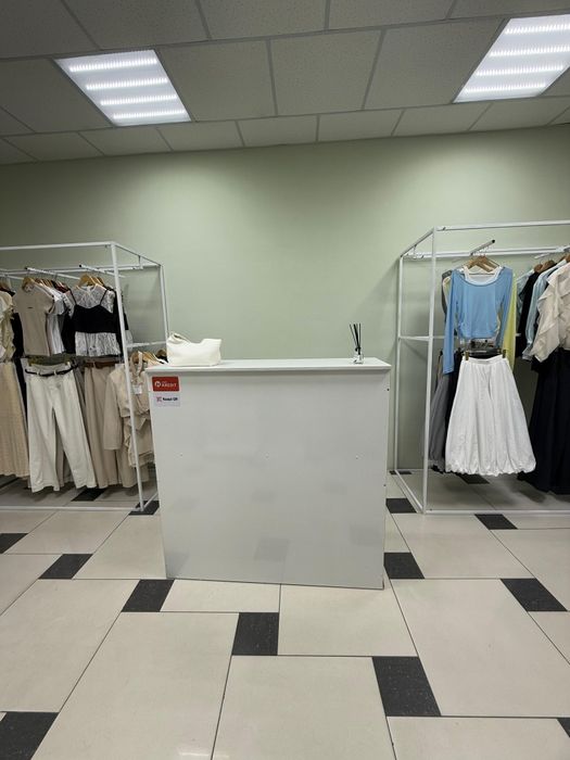 Продам действующий бизнес,улытау мол  отдел женской одежды