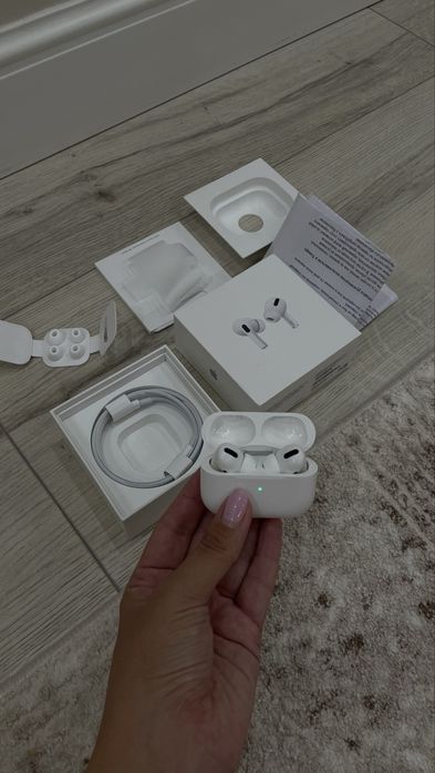 AirPods Pro Wireless Charning Case