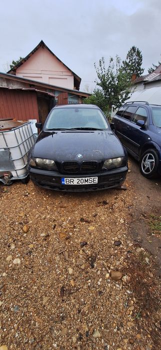 Vând BMW pentru câmp acte expirate