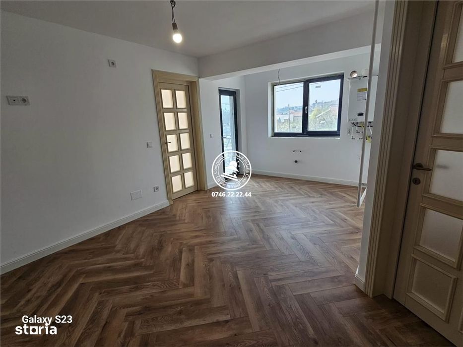 Apartament 3 camere de vanzare Frumoasa-Hlincea