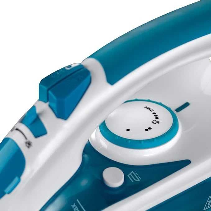 Парна ютия Russell Hobbs Supreme Steam Pro 2600W, 140 г/мин ПРОМОЦИЯ!