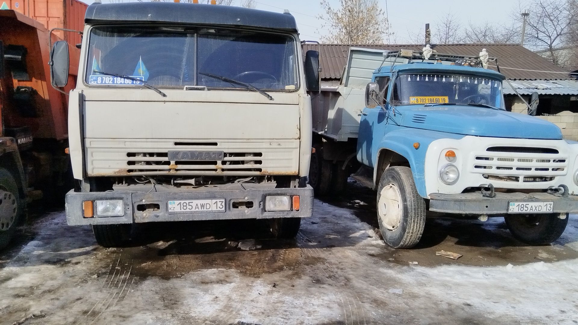 Доставка сыпучих грузов Отсев Балласт Грунт Зил Камаз